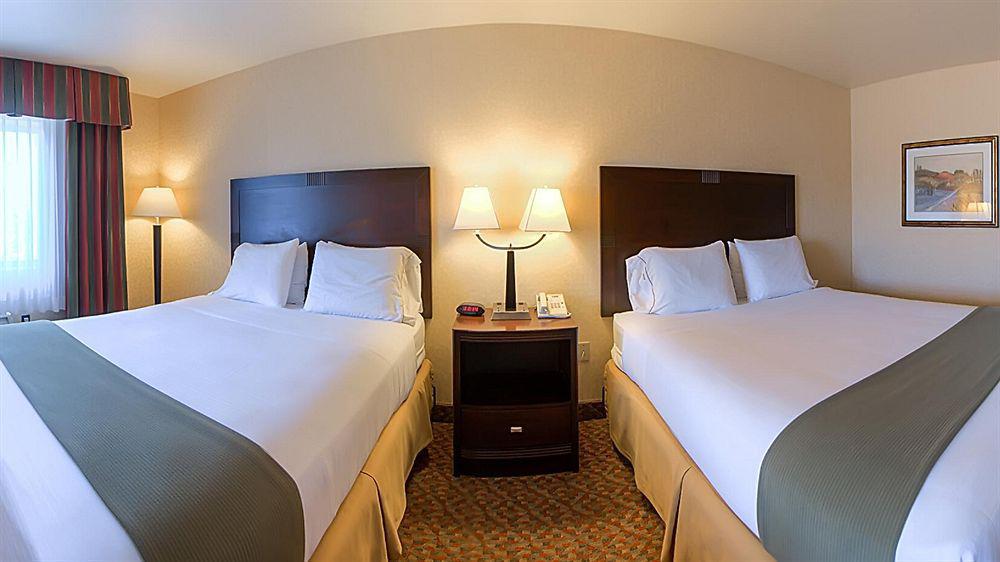 Holiday Inn Express Temecula By Ihg Extérieur photo