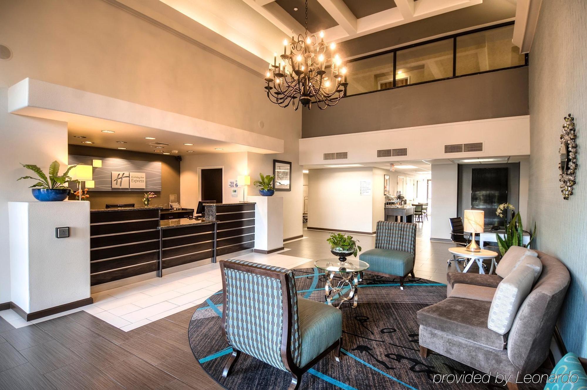 Holiday Inn Express Temecula By Ihg Intérieur photo